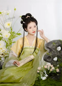 Artistic Vision: YiTuYu Art Language Vol.6599 Featuring Fang Ci Yan - image 0