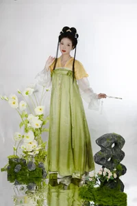 Artistic Vision: YiTuYu Art Language Vol.6599 Featuring Fang Ci Yan - image 8