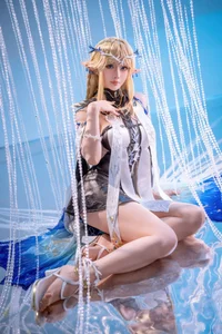 Hoshilily Wuthering Waves Cosplay: Xing Zhi Chi Chi as Shorekeeper - image 2