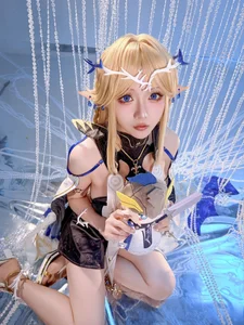 Hoshilily Wuthering Waves Cosplay: Xing Zhi Chi Chi as Shorekeeper - image 22