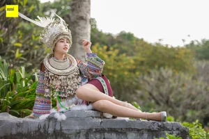 IESS Jiu Mei: A Unique Fusion of Miao Culture and Modern Stocking Fashion - image 2