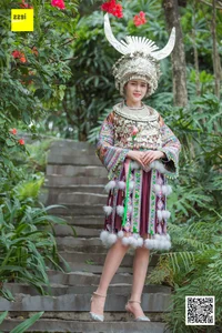 IESS Jiu Mei: A Unique Fusion of Miao Culture and Modern Stocking Fashion - image 3