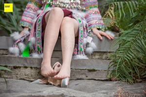 IESS Jiu Mei: A Unique Fusion of Miao Culture and Modern Stocking Fashion - image 74