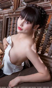 96+ Stunning Photos of Sexy Vietnamese Models: Embracing Modern Charm and Elegance in 2024 - image 39