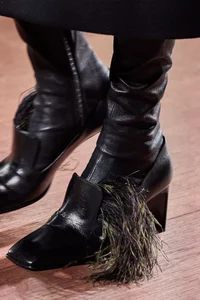 5 Unique Shoe Styles to Elevate Your Wardrobe and Redefine Your Personal Fashion Statement - image 10