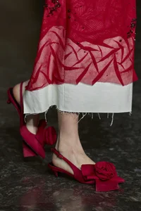 5 Unique Shoe Styles to Elevate Your Wardrobe and Redefine Your Personal Fashion Statement - image 12