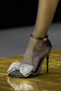 5 Unique Shoe Styles to Elevate Your Wardrobe and Redefine Your Personal Fashion Statement - image 17