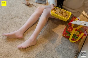 Meng Meng Eating Takeout: A Relatable and Candid IESS Lifestyle Series - image 7