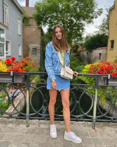 The Grace and Power of Ukraine’s High Jump Goddess: A Symbol of Athletic Excellence - image 9