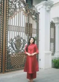 Admiring the timeless beauty of Doãn Hải My in a sweet everyday style - image 4