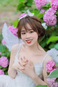 Art Language Vol.6501 Featuring Pao Fu Xiao Fang: Vibrant and Creative Portraiture - image 7