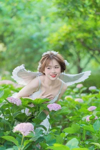 Art Language Vol.6501 Featuring Pao Fu Xiao Fang: Vibrant and Creative Portraiture - image 0