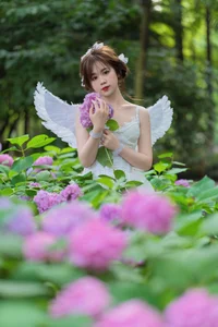 Art Language Vol.6501 Featuring Pao Fu Xiao Fang: Vibrant and Creative Portraiture - image 2