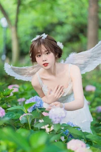 Art Language Vol.6501 Featuring Pao Fu Xiao Fang: Vibrant and Creative Portraiture - image 8