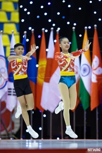 Captivating Highlights from the Asian Aerobic Gymnastics Championships in Hanoi - image 8
