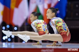 Captivating Highlights from the Asian Aerobic Gymnastics Championships in Hanoi - image 13