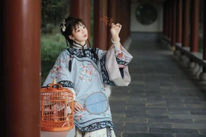 YiTuYu Art Language Vol.6618 Featuring Zhou Zhou AY Gallery - image 3