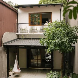 Budget Home Renovation: Transforming an Old House into a Stunning Resort-Style Sanctuary for Under $35,000 - image 2