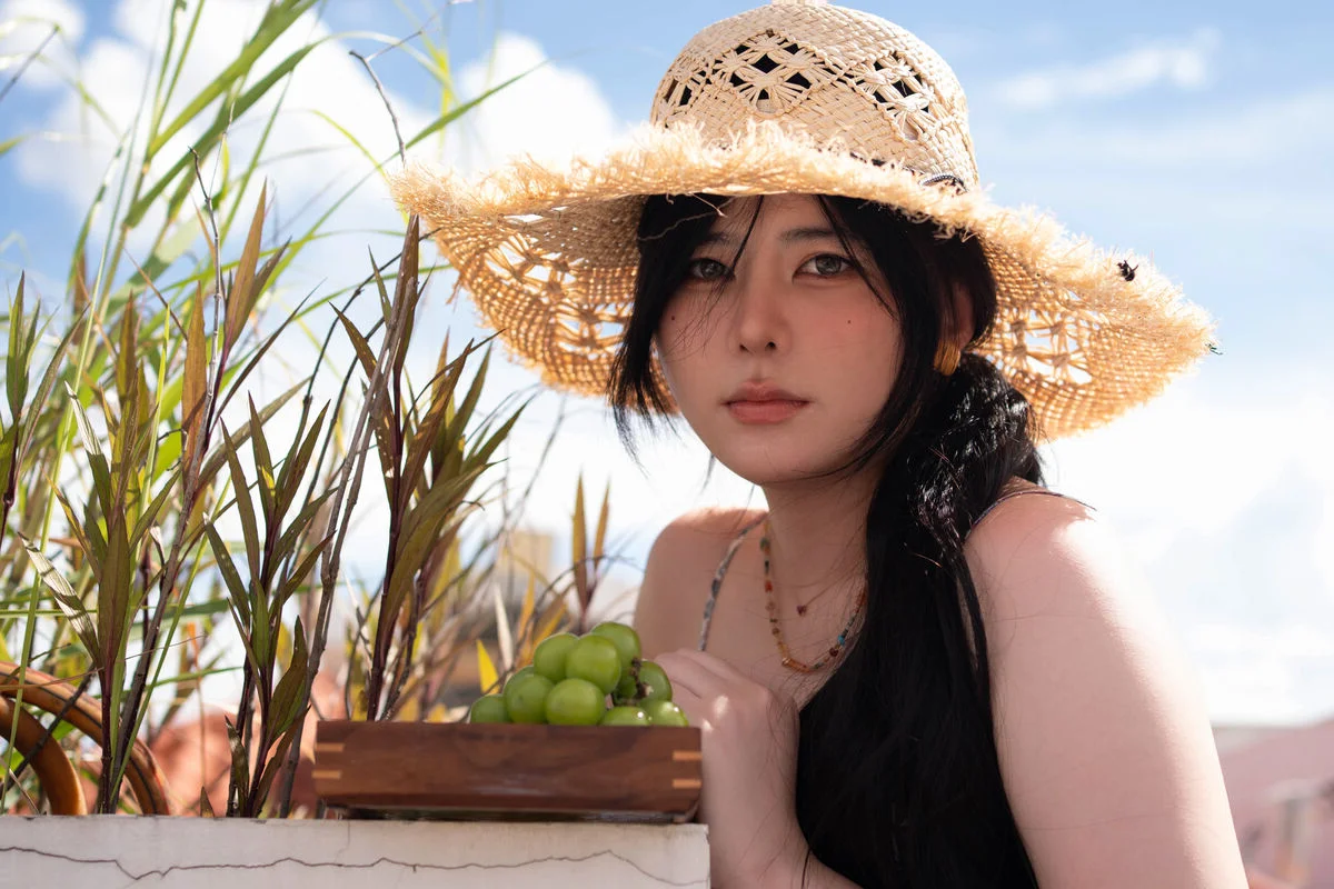 Elegant Summer Fashion and Cosplay Photography: Yan Jiang Da Mo Wang W - Hot Wind Part 01 Collection