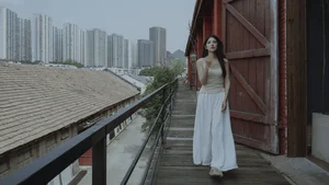 Yan Shi Yi in YiTuYu Art Language Vol.7006: Soft Light and Artistic Forms - image 3