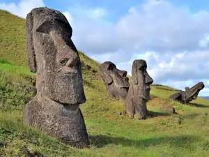 Decoding the Mystery of Easter Island's Giant Moai Statues: Origins and Craftsmanship - image 2