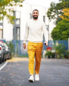 Mastering Tall Men's Fashion: Styling Tips from Italy’s 1.97m Goalkeeper - image 6