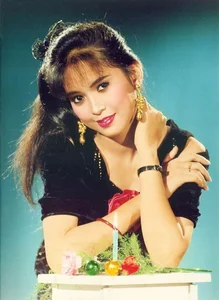 The Timeless Beauty and Legacy of Businesswoman Le Hong Thuy Tien - image 4