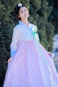 Pei Tong Xue Portrait Series - YiTuYu Art Language Vol.4771 Exclusive Gallery - image 8