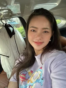 Phan Như Thảo Radiates Confidence at Court: Stunning Candid Photos and Her Inspiring Fitness Journey - image 7