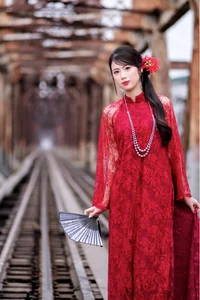 Nostalgic Beauty of Hanoi at Long Bien Station - image 4