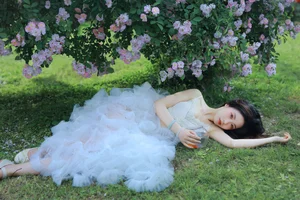 Ethereal Garden Muse YiTuYu Vol.8955 Featuring Hua Zhuang Shi Tian - image 13