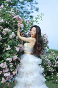 Ethereal Garden Muse YiTuYu Vol.8955 Featuring Hua Zhuang Shi Tian - image 24