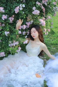 Ethereal Garden Muse YiTuYu Vol.8955 Featuring Hua Zhuang Shi Tian - image 19
