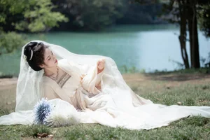 Elegant Portraiture: YiTuYu Art Language Vol.7233 Featuring Wei Wei - image 27