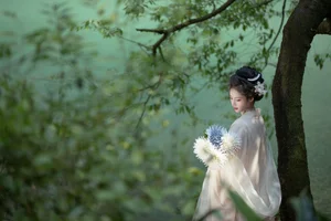 Elegant Portraiture: YiTuYu Art Language Vol.7233 Featuring Wei Wei - image 7