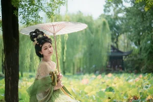 YiTuYu Art Language Vol.10474: A 21-Page Aesthetic Showcase Featuring Tao Zi - image 13