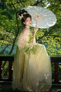 YiTuYu Art Language Vol.10474: A 21-Page Aesthetic Showcase Featuring Tao Zi - image 3