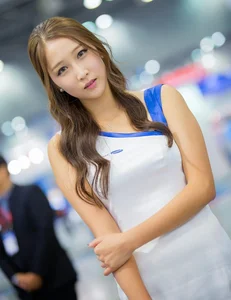 Ultimate Collection: Top 99+ Stunning and Trendy Korean Influencer and Fashion Portraits for Modern Style Inspiration - image 28