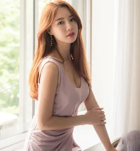 Ultimate Collection: Top 99+ Stunning and Trendy Korean Influencer and Fashion Portraits for Modern Style Inspiration - image 49