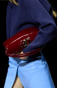 Timeless Handbag Colors That Match Every Outfit and Never Go Out of Style - image 5