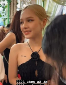 Xoài Non Stuns Fans with Unedited Raw Camera Visuals Proving Her Status as a Natural Beauty Icon - image 2