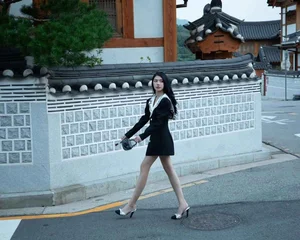 Rich Kid Jolie Nguyen Shines with Top-Tier Visuals in South Korea - image 1