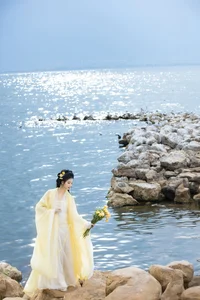 Ethereal Grace of Wan Jiang Ting in YiTuYu Art Language Vol.8851 by the Lake - image 38