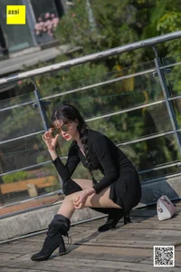 Elegant IESS Model Miao Jie in Stylish Over-the-Knee Boots Fashion Photography Collection - image 5
