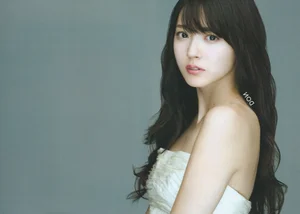 Airi Suzuki Eien 2010-2017: A Career-Defining Photo Retrospective - image 0