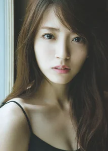 Airi Suzuki Eien 2010-2017: A Career-Defining Photo Retrospective - image 18