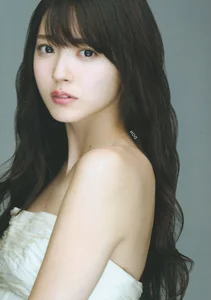 Airi Suzuki Eien 2010-2017: A Career-Defining Photo Retrospective - image 22