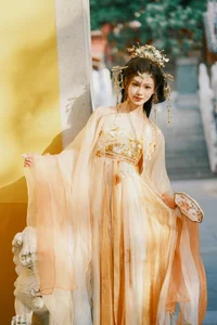 YiTuYu Art Language Vol.8002 Featuring Yue Li - image 13