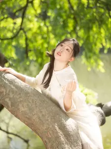 Qiu Qiu: Gentle Grace in Nature - Inspiring YiTuYu Vol.8828 Collection - image 15