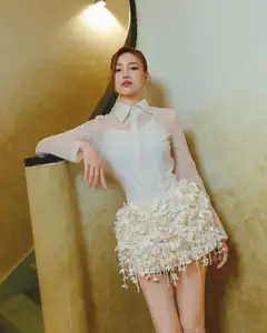 Ninh Duong Lan Ngoc: Vietnam's "Showbiz Darling" Flaunts Stunning Long Legs and Exquisite Fashion. - image 2